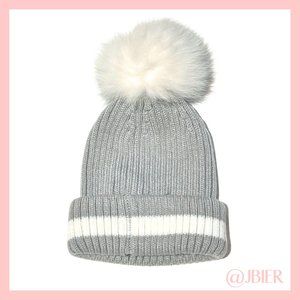 Adrienne Landau Two-Toned Beanie With Fox Fur Pom in Gray